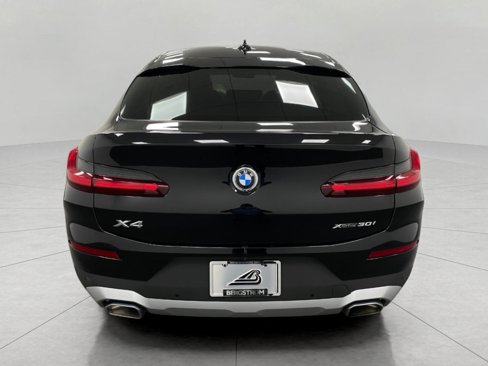 Certified 2023 BMW X4 xDrive30i w/ Premium Package image 4