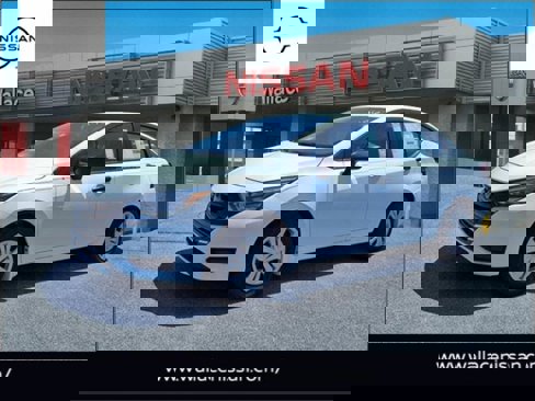 New 2025 Nissan Versa S w/ Trunk Package image 1