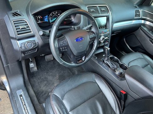 Used 2017 Ford Explorer Sport image 13