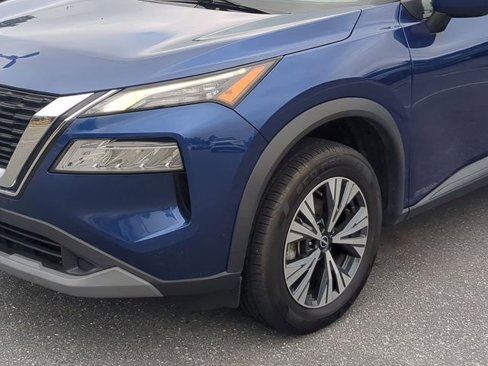 Used 2023 Nissan Rogue SV image 10