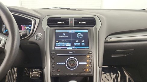 Used 2016 Ford Fusion Titanium image 13