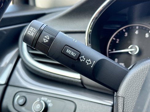 Certified 2022 Buick Encore Preferred w/ Safety Package image 33