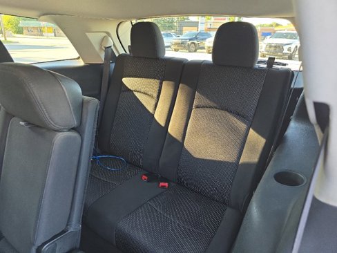 Used 2014 Dodge Journey SXT w/ Flexible Seating Group image 25