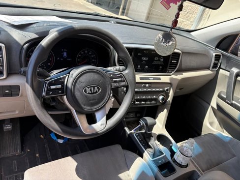 Used 2022 Kia Sportage LX image 13