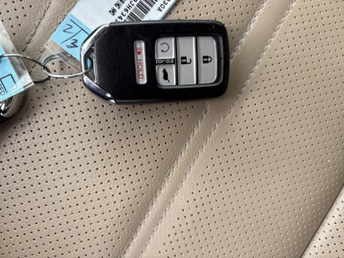 Used 2018 Honda CR-V Touring image 36