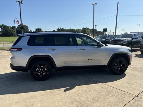 New 2024 Jeep Grand Cherokee L Altitude image 7