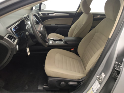 Used 2020 Ford Fusion S image 17