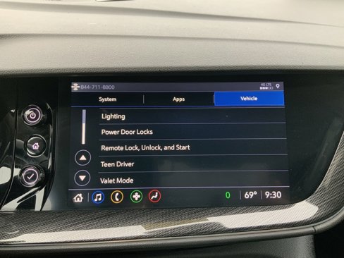 Used 2021 Buick Envision Preferred image 43