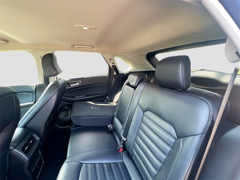 Used 2024 Ford Edge SEL image 25
