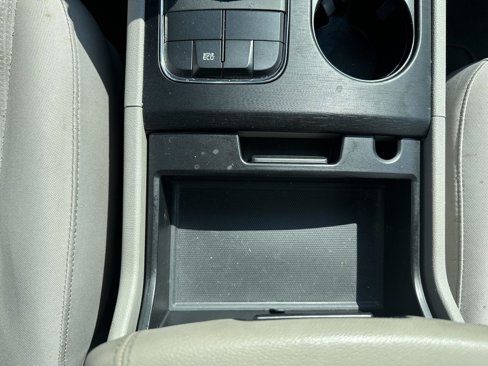 Used 2018 Kia Sedona L image 32