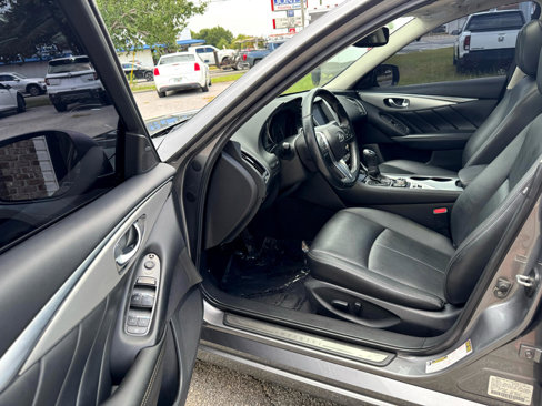 Used 2021 INFINITI Q50 Luxe image 19