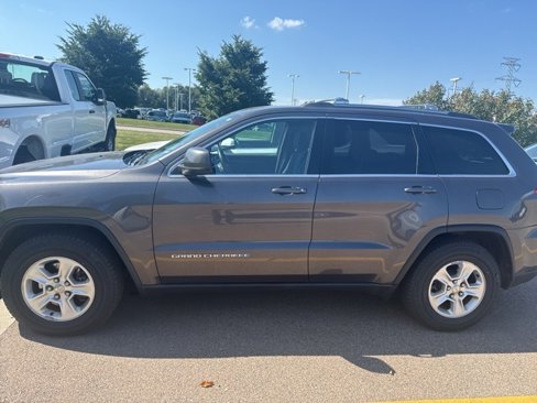 Used 2014 Jeep Grand Cherokee Laredo w/ All Weather Capability Group image 4