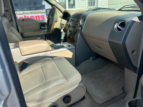 Used 2006 Ford F150 Lariat image 10