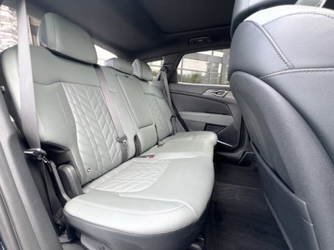 Used 2023 Kia Sportage X-Line w/ X-Line Premium Package image 18