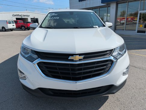 Used 2018 Chevrolet Equinox LT image 2
