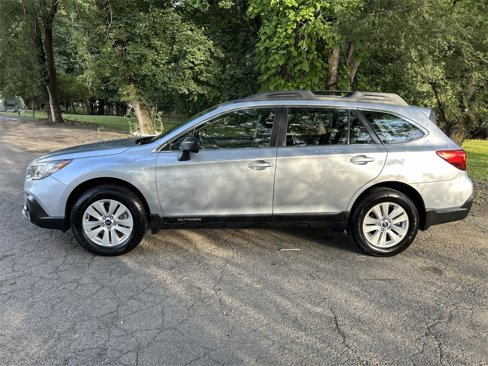 Used 2019 Subaru Outback 2.5i image 5