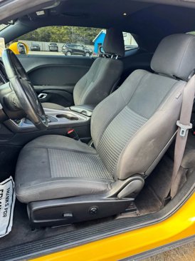Used 2017 Dodge Challenger SXT image 15