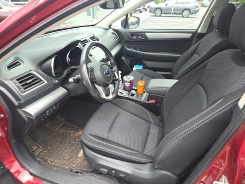 Used 2018 Subaru Outback 2.5i Premium image 10