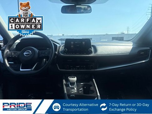 Used 2024 Nissan Rogue SV image 15