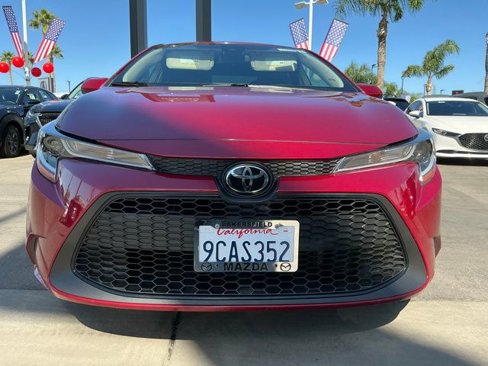 Used 2022 Toyota Corolla LE image 11