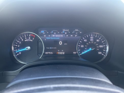 Used 2019 Ford Expedition Limited w/ Equipment Group 303A image 23