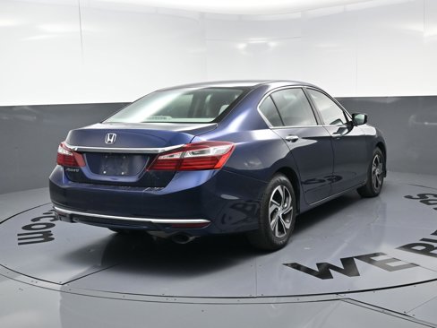 Used 2016 Honda Accord LX image 9