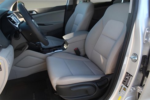 Used 2017 Hyundai Tucson SE image 13