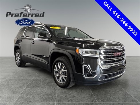 Used 2023 GMC Acadia SLT image 3