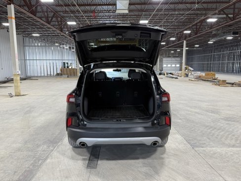 Used 2023 Ford Escape SE w/ PHEV Premium Package image 32