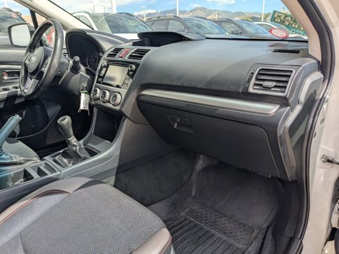 Used 2017 Subaru Crosstrek 2.0i Premium image 24