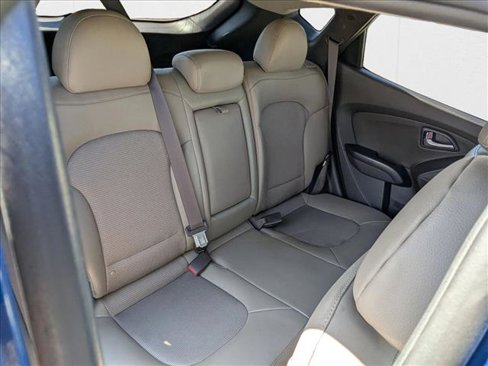 Used 2014 Hyundai Tucson SE image 18