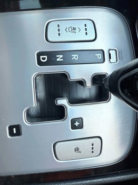 Used 2012 Hyundai Genesis 4.6 image 12