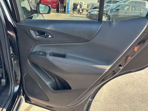 Used 2023 Chevrolet Equinox RS image 21