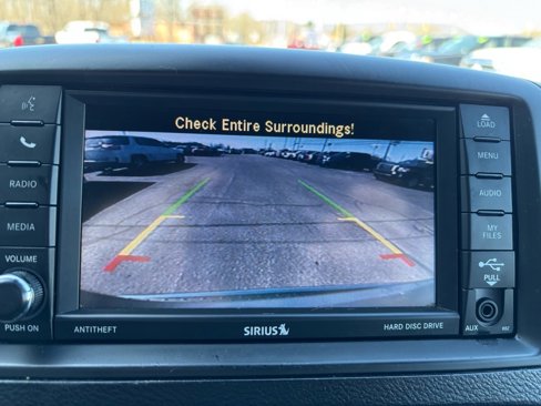 Used 2018 Dodge Grand Caravan SXT image 36