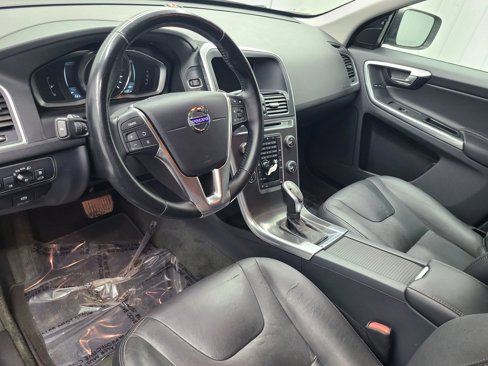 Used 2015 Volvo XC60 T6 Premier Plus image 23