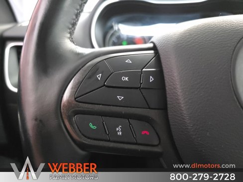 Used 2019 Jeep Cherokee Trailhawk w/ Cold Weather Group image 24