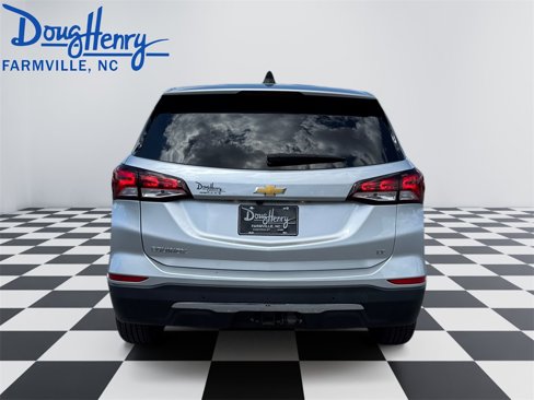 Used 2022 Chevrolet Equinox LT image 4