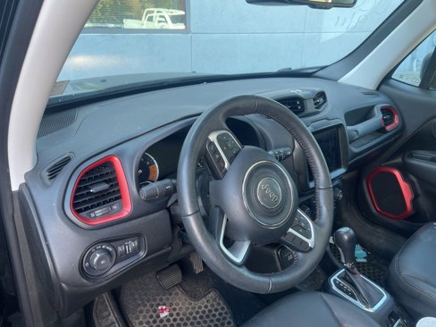 Used 2023 Jeep Renegade Trailhawk w/ Sun/Sound Group image 10