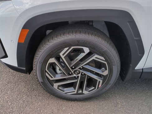 New 2025 Hyundai Elantra SE image 9