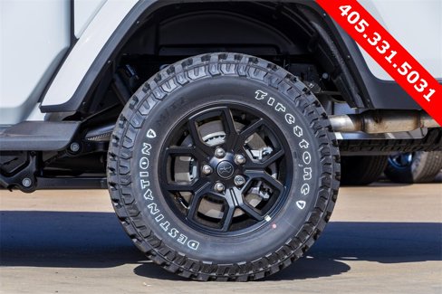 New 2025 Jeep Gladiator Sport image 10
