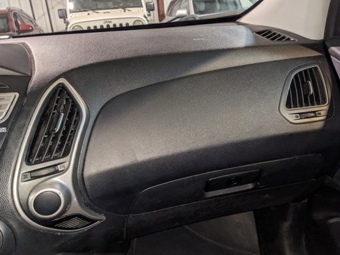Used 2013 Hyundai Tucson Limited image 33