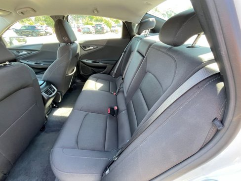 Used 2024 Chevrolet Malibu LT image 25