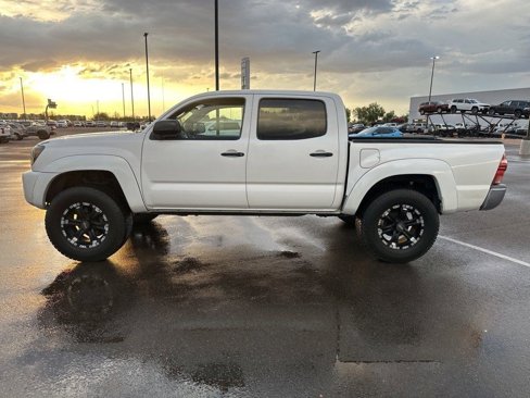 Used 2007 Toyota Tacoma PreRunner image 2