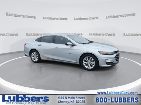 Used 2020 Chevrolet Malibu LT image 2