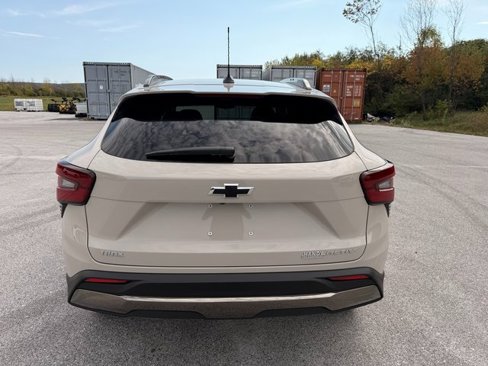 New 2026 Chevrolet Trax ACTIV image 4