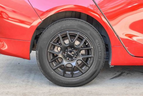 Used 2016 Toyota Prius Four image 11