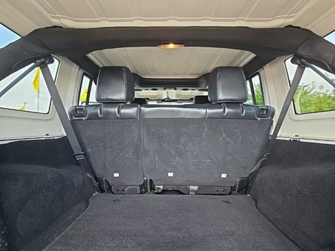 Used 2014 Jeep Wrangler Unlimited Sahara image 34