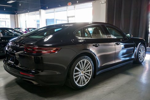Used 2018 Porsche Panamera image 52