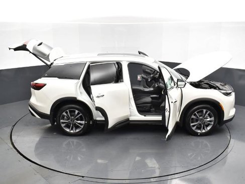 Certified 2025 INFINITI QX60 Luxe w/ Lighting Package (N94) image 30