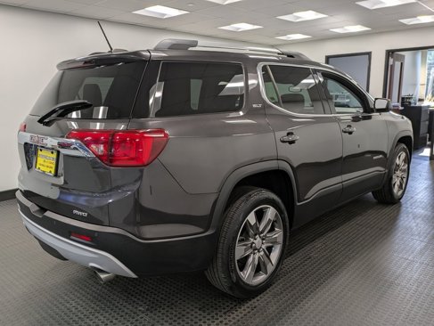 Used 2017 GMC Acadia SLT image 4